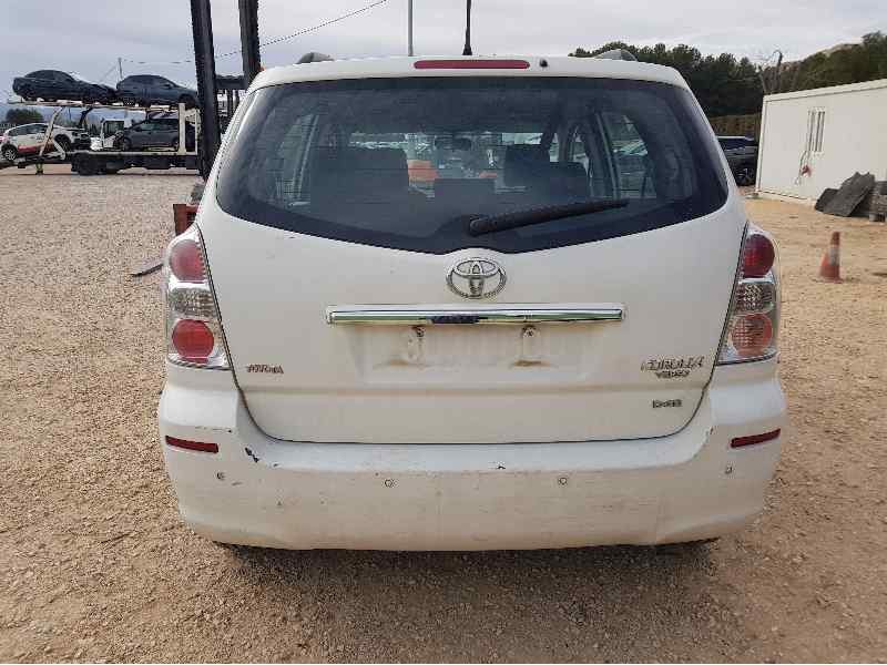 toyota corolla verso (r1) del año 2008