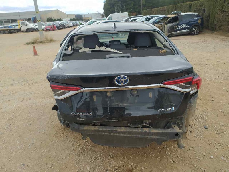 toyota corolla (e21) del año 2023