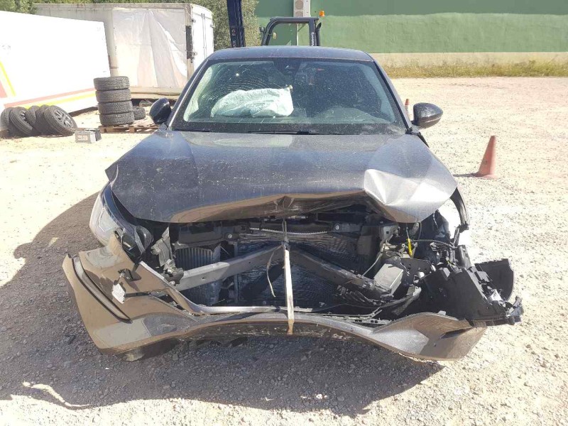 peugeot 208 (p2) del año 2022