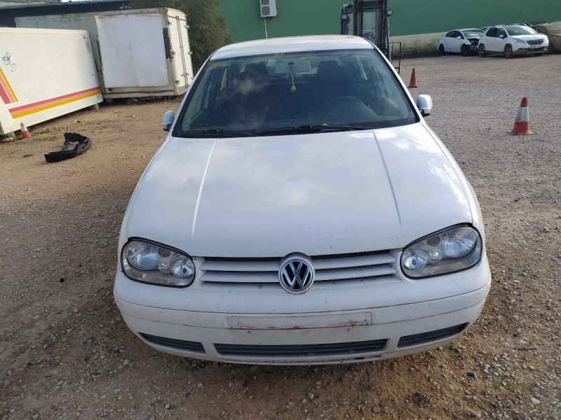 volkswagen golf iv berlina (1j1) del año 2000