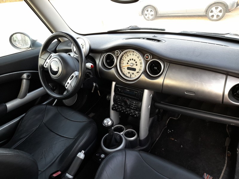 mini mini (r50, r53) del año 2002