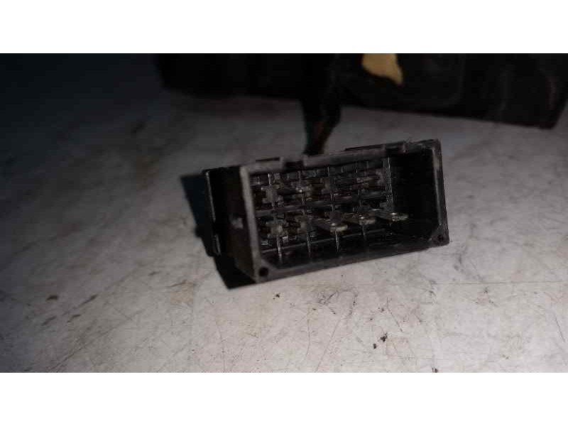 Recambio de retrovisor derecho para volkswagen golf iv variant (1j5) highline referencia OEM IAM  5 PINS ELECTRICO