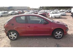 PEUGEOT 206 BERLINA