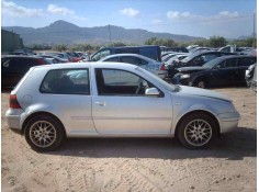 VOLKSWAGEN GOLF IV BERLINA (1J1)