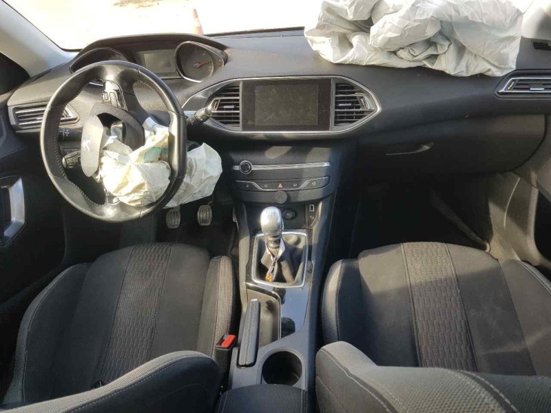 peugeot 308 sw del año 2015