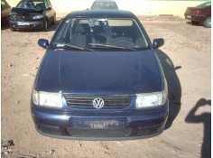 VOLKSWAGEN POLO BERLINA (6N1)