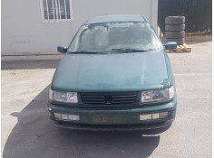 VOLKSWAGEN PASSAT BERLINA (3A2)