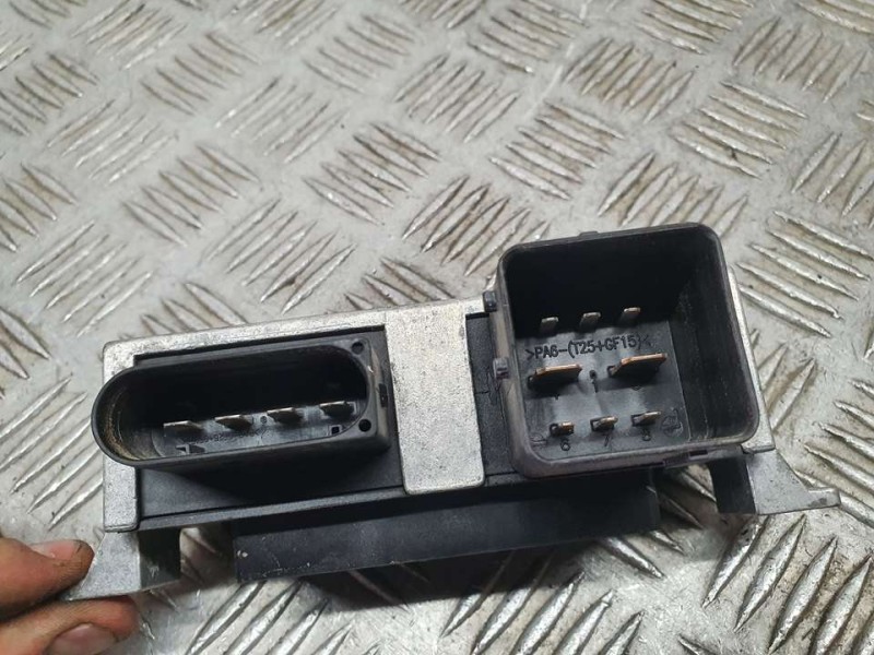 Recambio de caja precalentamiento para nissan nv250 kastenwagen l1h1 2,0t pro referencia OEM IAM 271202380R MAHLE 