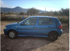 VOLKSWAGEN POLO BERLINA (6N2)