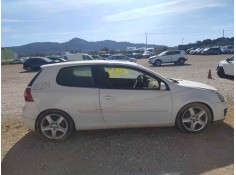 VOLKSWAGEN GOLF V BERLINA (1K1)