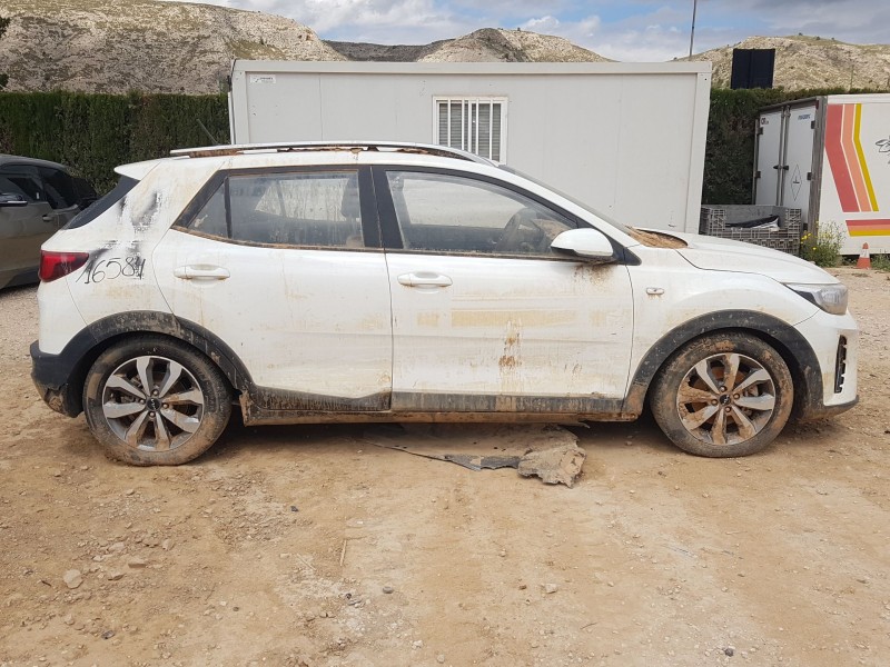 kia stonic (yb) del año 2022