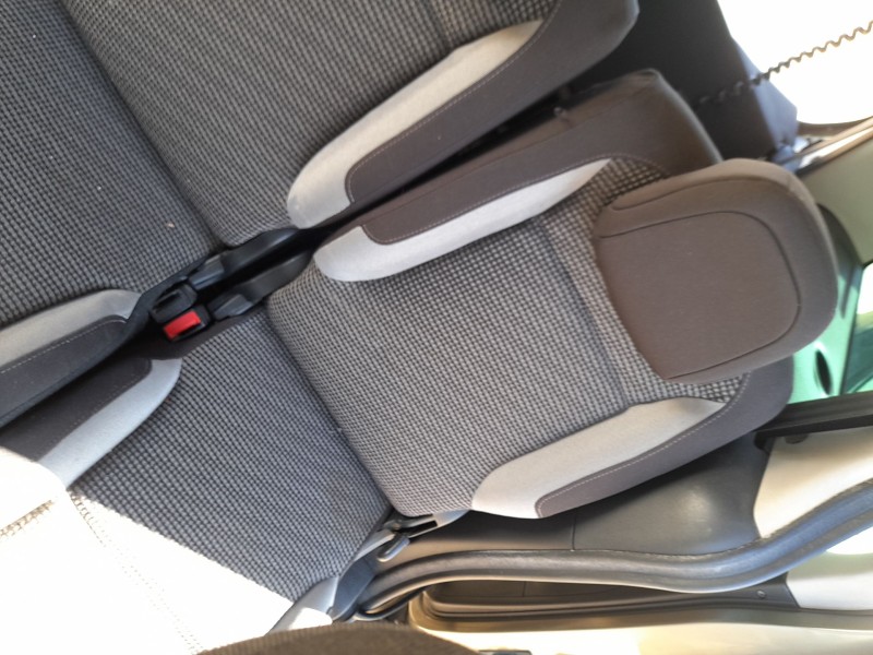 Recambio de asiento trasero izquierdo para peugeot partner tepee 1.6 hdi referencia OEM IAM   