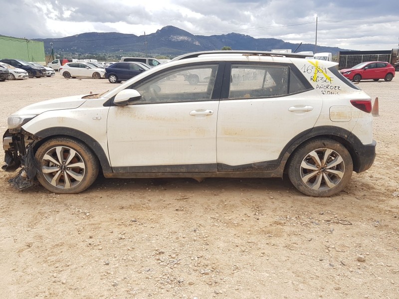 kia stonic (yb) del año 2022