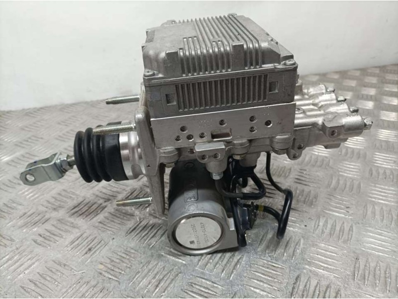 Recambio de abs para toyota yaris hsd active referencia OEM IAM 4721052370  CON SERVOFRENO Y BOMBA FRENO ELECTRICO