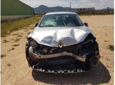 RENAULT MEGANE III BERLINA 5 P