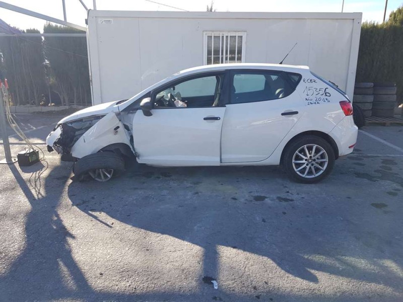 seat ibiza (6j5) del año 2013