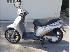 PIAGGIO (VESPA) LIBERTY