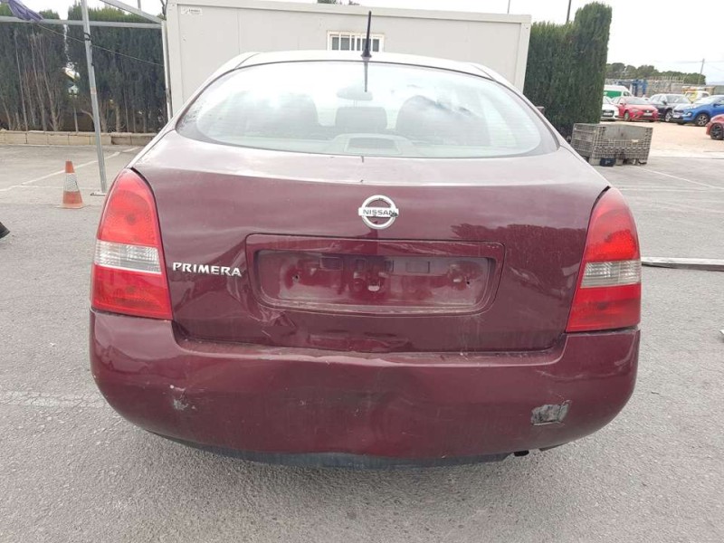 nissan primera berlina (p12) del año 2002