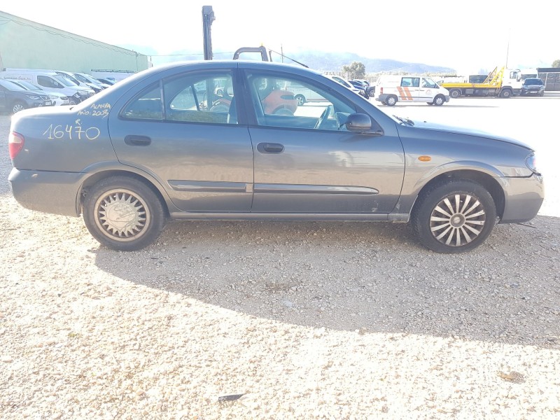 nissan almera ii (n16) del año 2003