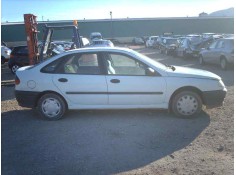 RENAULT LAGUNA (B56)
