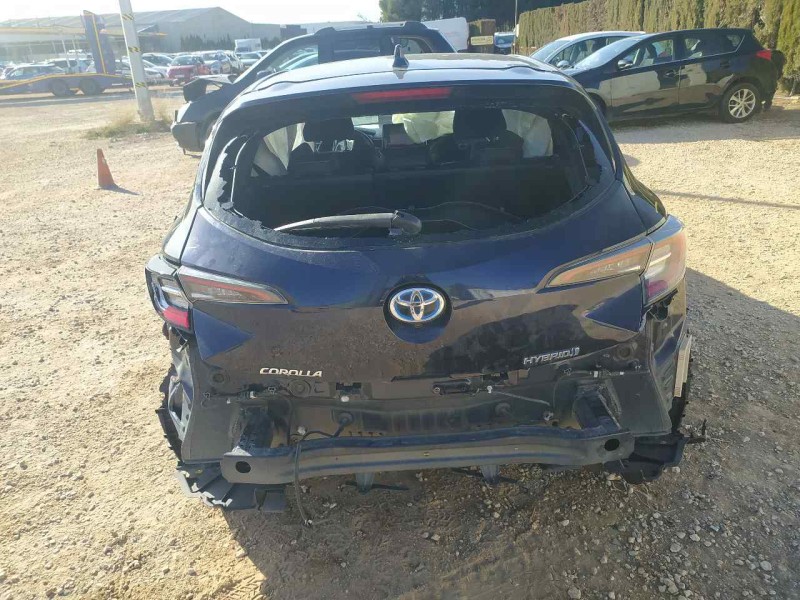 toyota corolla (e21) del año 2021