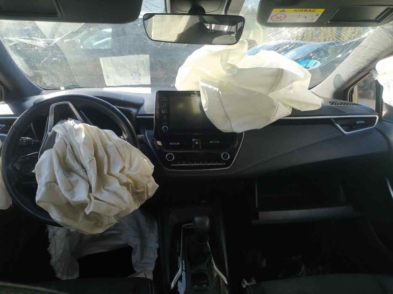 toyota corolla (e21) del año 2021