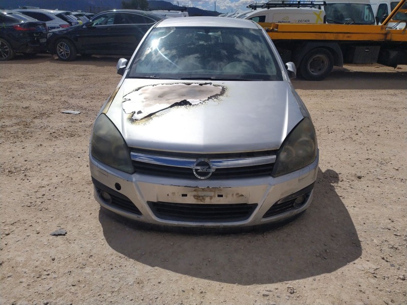 opel astra h (a04) del año 2006