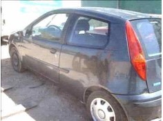 FIAT PUNTO BERLINA (188)
