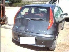 FIAT PUNTO BERLINA (188)