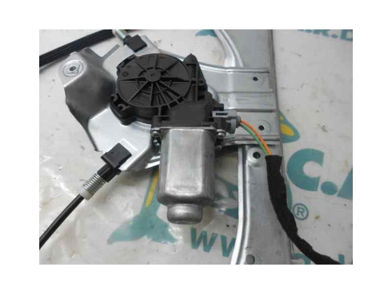 Recambio de elevalunas delantero izquierdo para renault clio iii authentique referencia OEM IAM   ELECTRICO