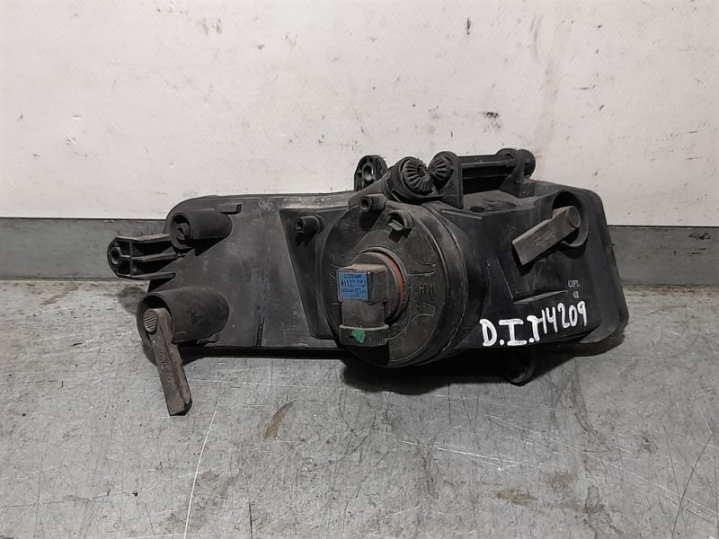 Recambio de faro antiniebla izquierdo para audi a6 berlina (4f2) 2.0 tdi referencia OEM IAM SIN REF  HELLA