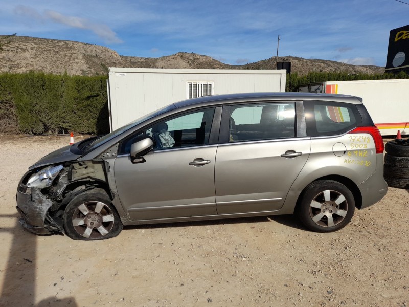peugeot 5008 (0u_, 0e_) del año 2010