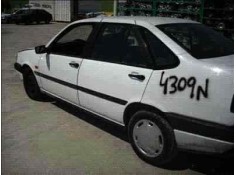FIAT TEMPRA BERLINA (159)