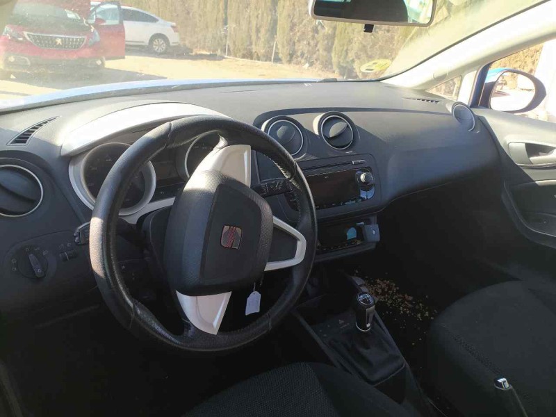 seat ibiza sc (6j1) del año 2010