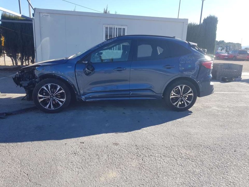 ford kuga del año 2022