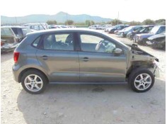 VOLKSWAGEN POLO (6R1)
