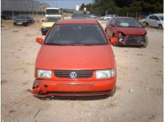 VOLKSWAGEN POLO BERLINA (6N1)