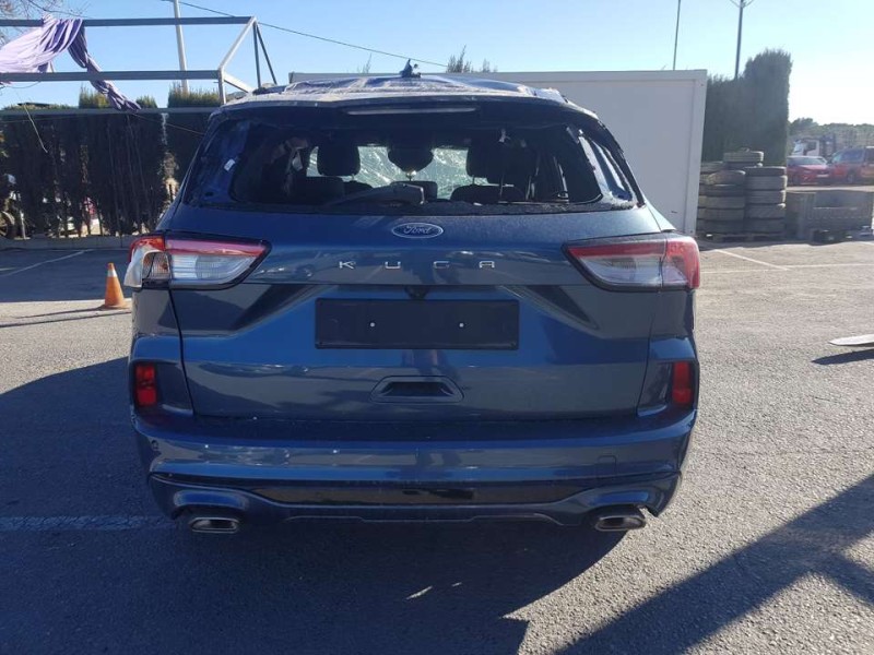 ford kuga del año 2022