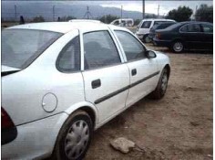 OPEL VECTRA B BERLINA