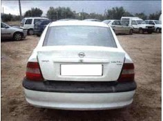 OPEL VECTRA B BERLINA