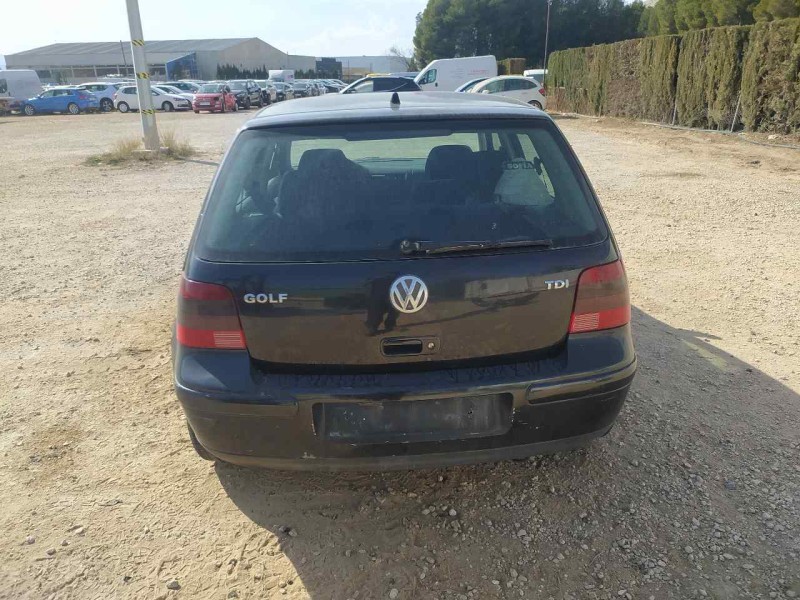 volkswagen golf iv berlina (1j1) del año 1999