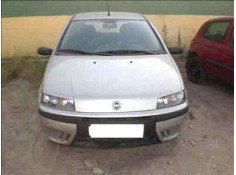 FIAT PUNTO BERLINA (188)