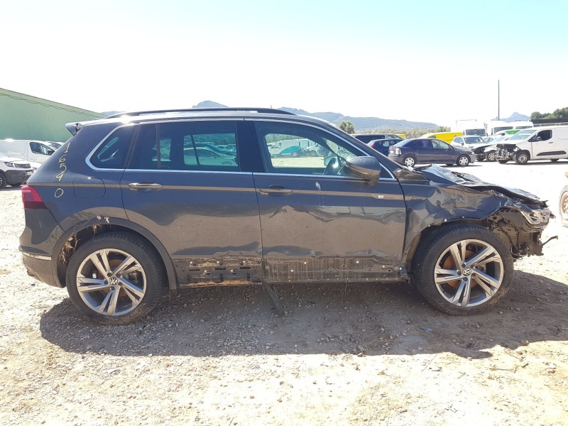 volkswagen tiguan (ad1, ax1) del año 2023