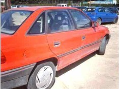 OPEL ASTRA F BERLINA
