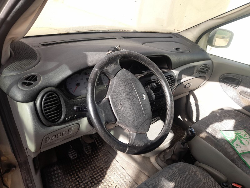 renault scénic i monospace (ja0/1_, fa0_) del año 2001