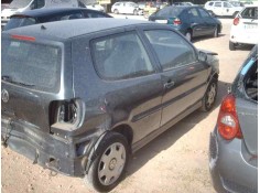 VOLKSWAGEN POLO BERLINA (6N2)