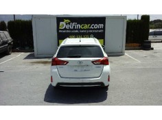 TOYOTA AURIS TOURING SPORTS (E18)