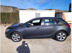 OPEL ASTRA J LIM.