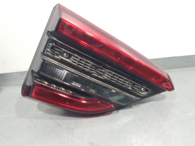 Recambio de piloto trasero izquierdo para dr 5.0 unica referencia OEM IAM 61500100  INTERIOR