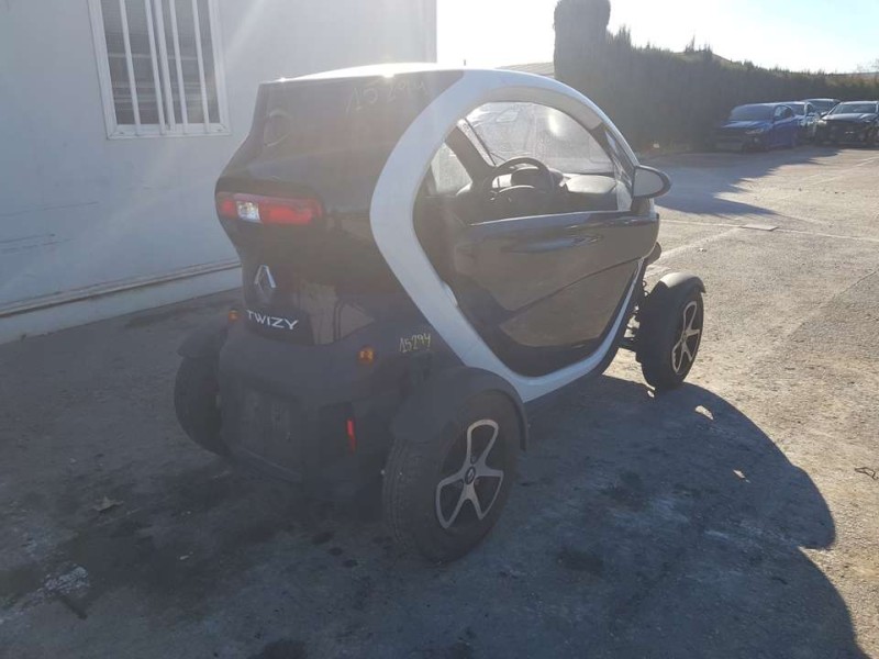 renault twizy del año 2016